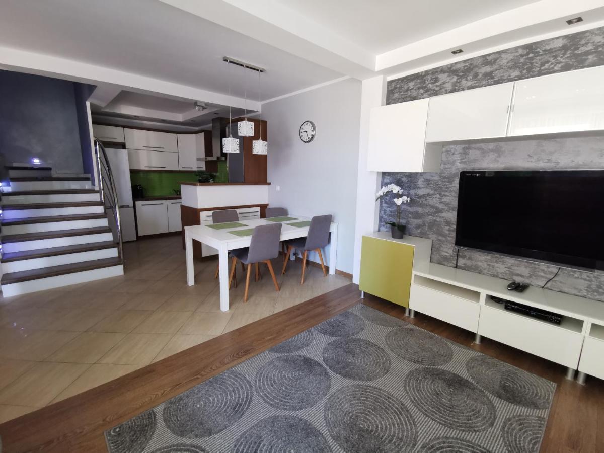 Apartament Meduza Łeba Buitenkant foto